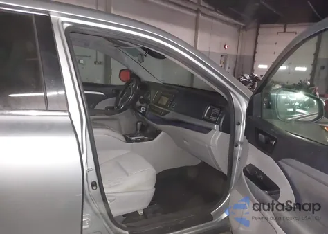 2017 Toyota Highlander Le from USA, damaged, VIN 5TDZZRFH3HS219574